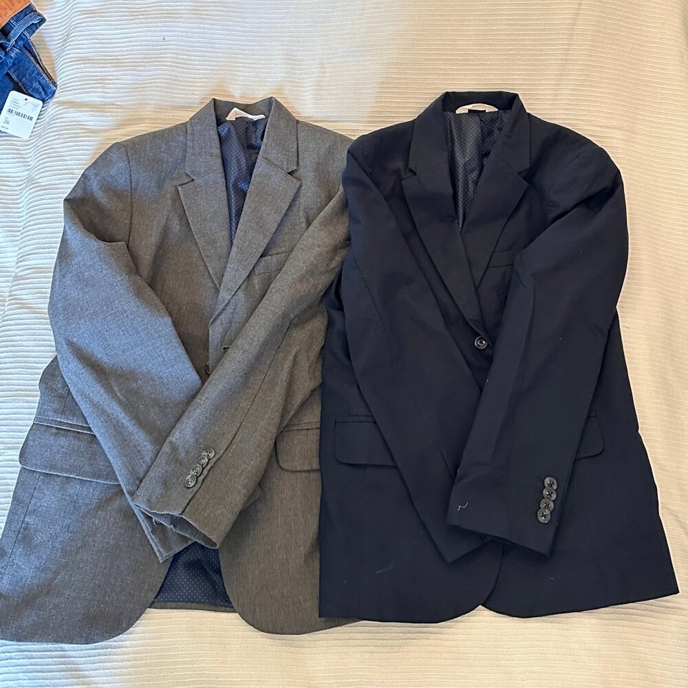 CAT & JACK BOYS BLAZERS (2) IN GREY AND NAVY